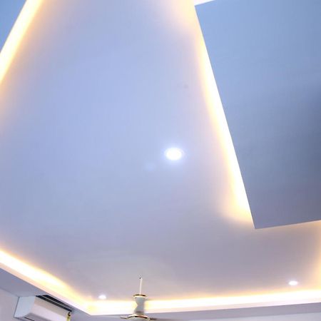 Shri Bhavani Residency Chennai Eksteriør billede