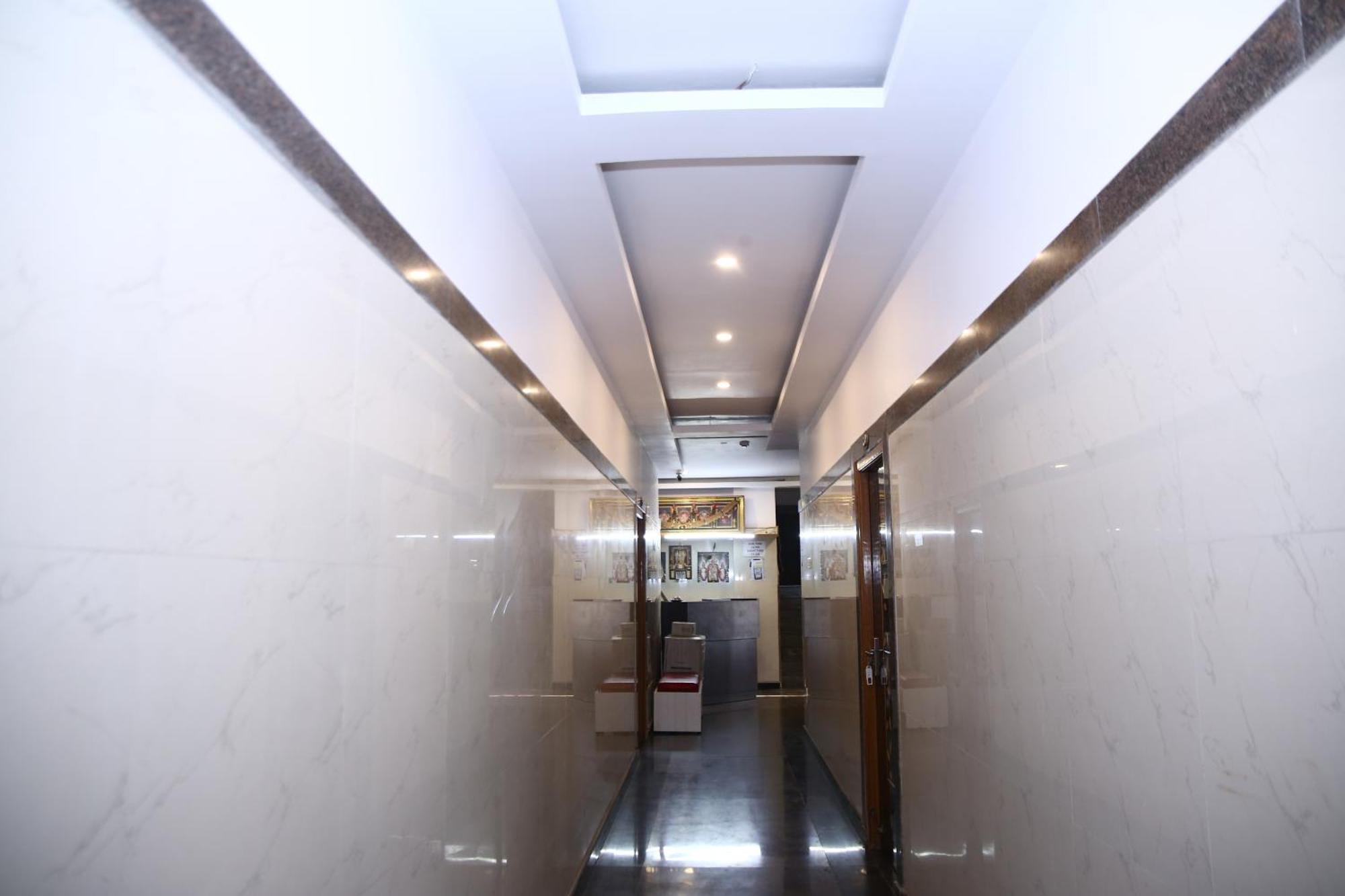 Shri Bhavani Residency Chennai Eksteriør billede